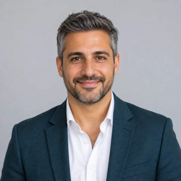 وكيل الذكاء الاصطناعي GPS Tracking Pre-Sales Executive لواتساب